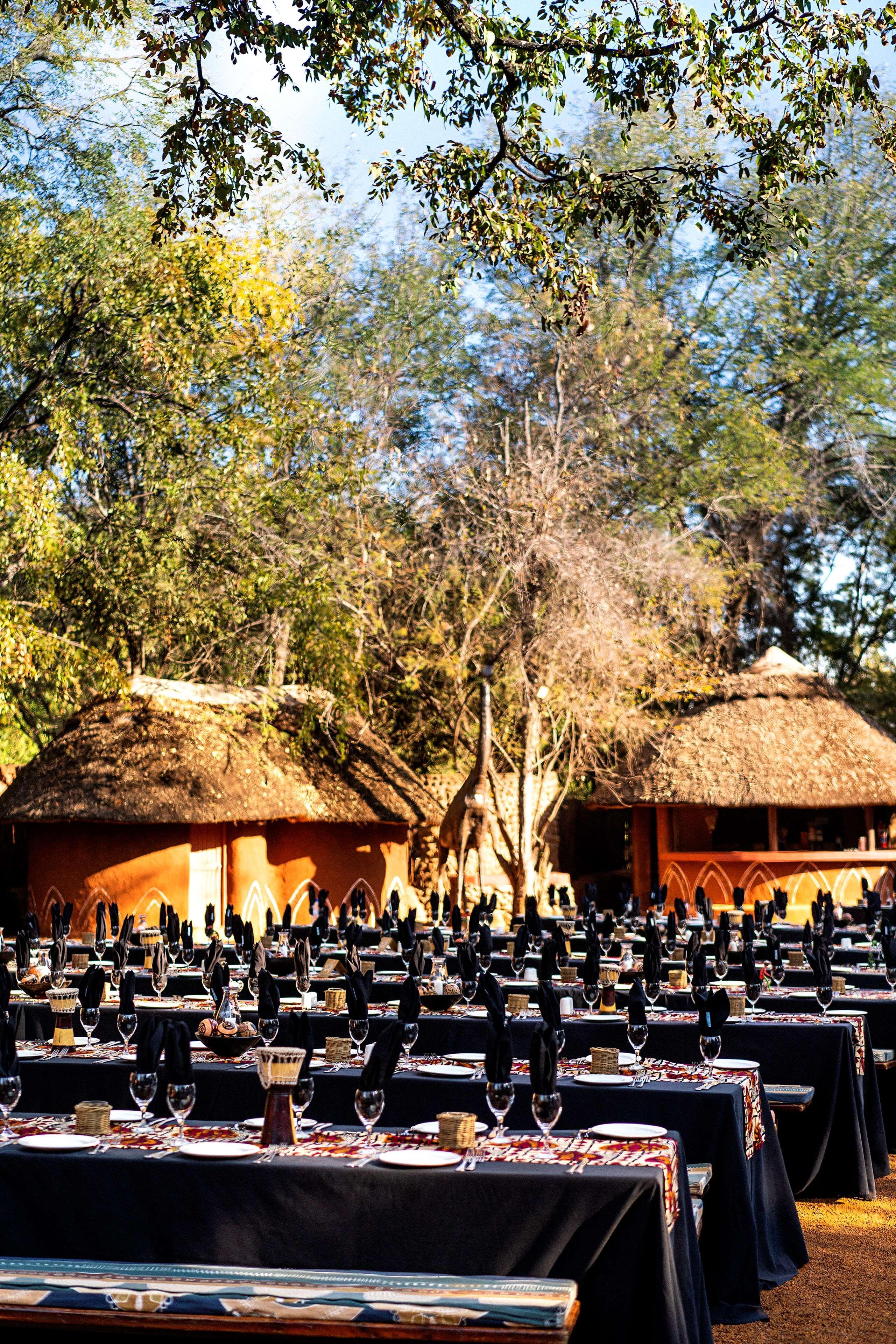 Avani Victoria Falls Resort Livingstone Exteriör bild