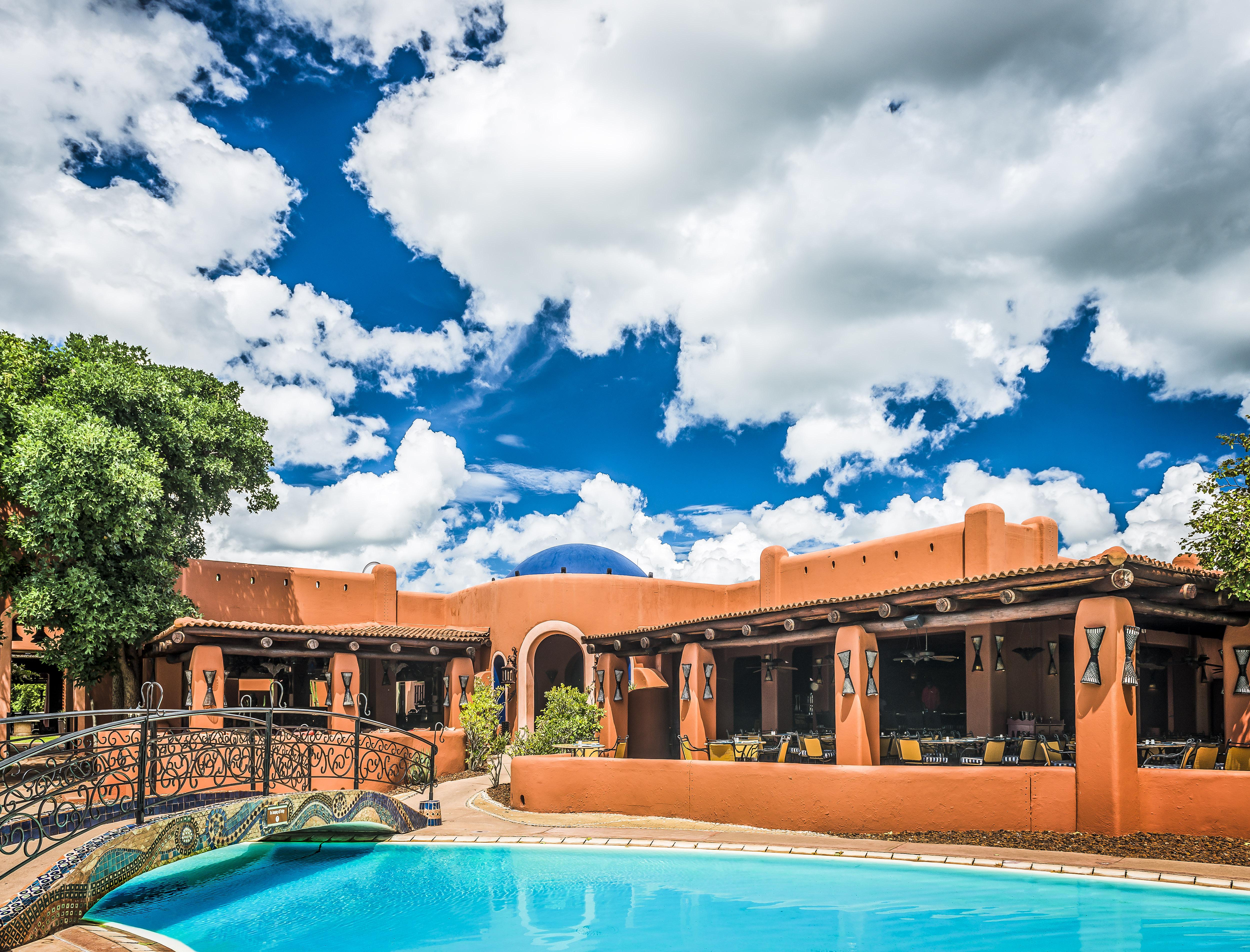 Avani Victoria Falls Resort Livingstone Exteriör bild